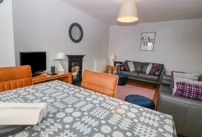 Y Castell Apartment 3