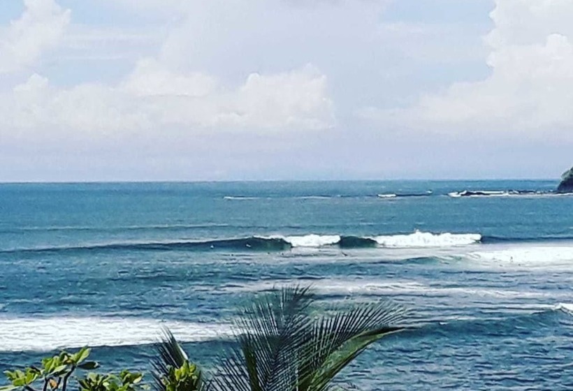 ユースホステル Riomar Surf Camp