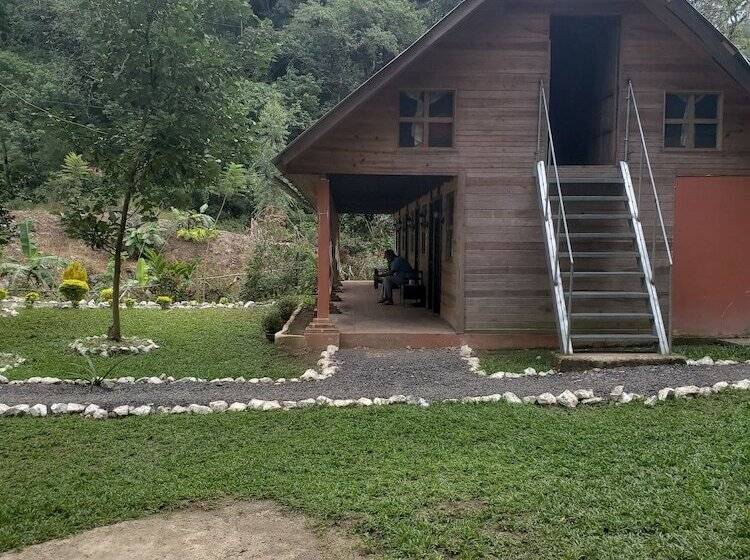 Aruma Eco Hostal   Hostel