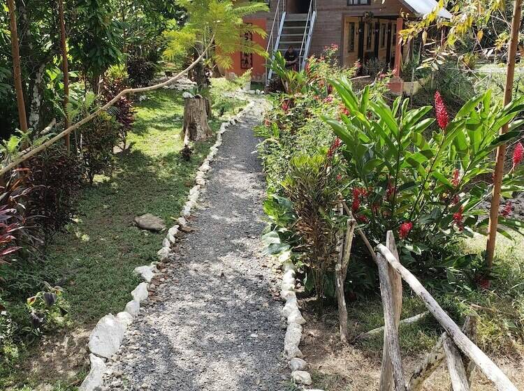 Aruma Eco Hostal   Hostel