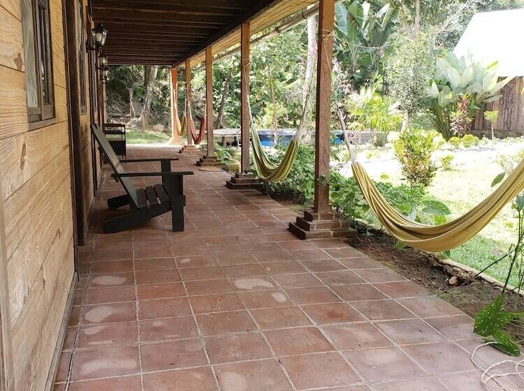 Aruma Eco Hostal   Hostel