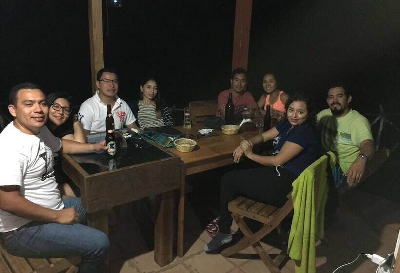 Aruma Eco Hostal   Hostel