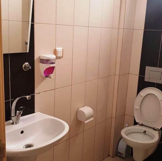 Aslan Apart Otel