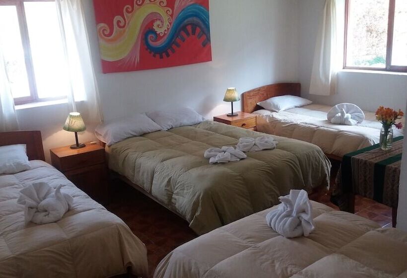 Bed and Breakfast Full Moon Ecolodge