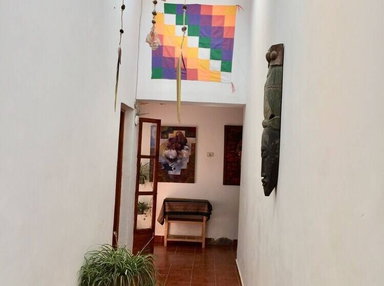 ベッドアンドブレックファースト Full Moon Ecolodge