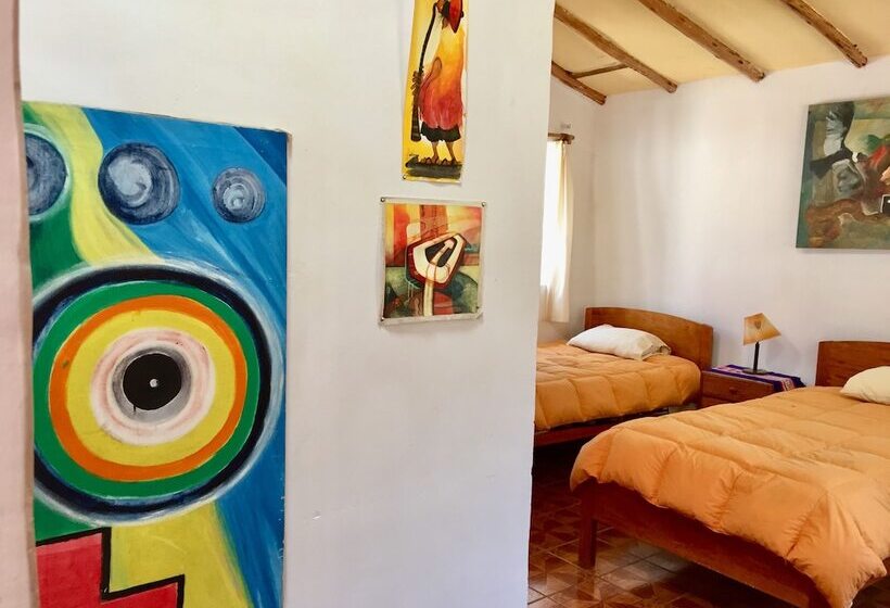 Bed and Breakfast Full Moon Ecolodge