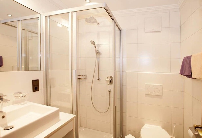 Bed and Breakfast Garni Petter