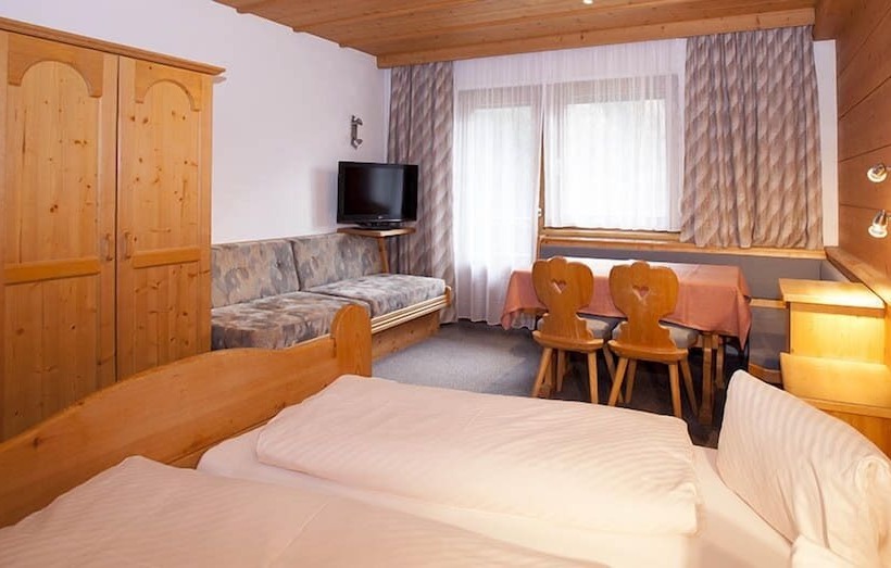 Bed and Breakfast Garni Petter