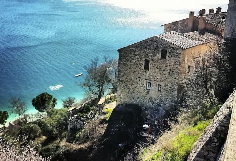 ベッドアンドブレックファースト La Farigoule