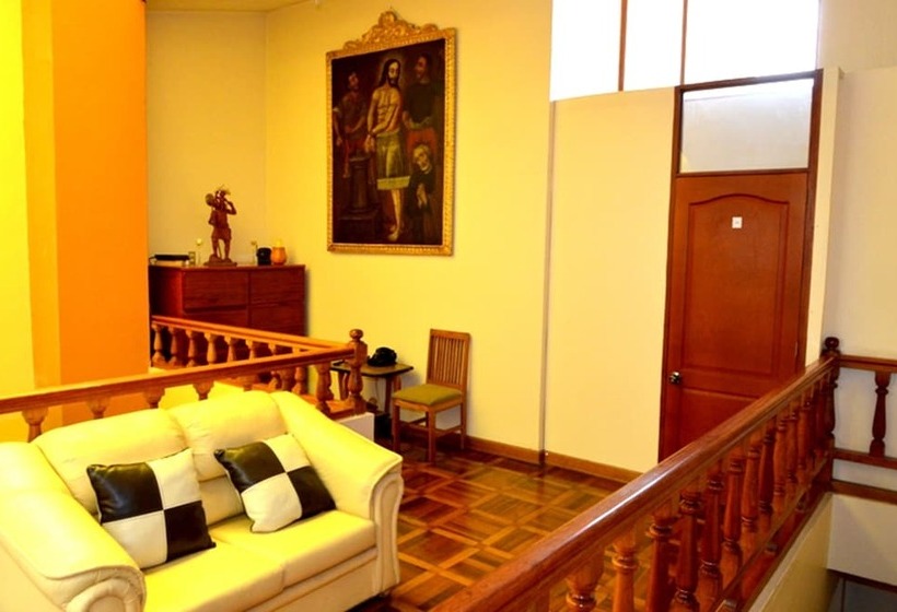 تختخواب و صبحانه Residencial Plaza España