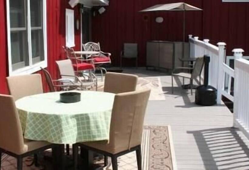 مبيت وإفطار The Barron Brook Inn