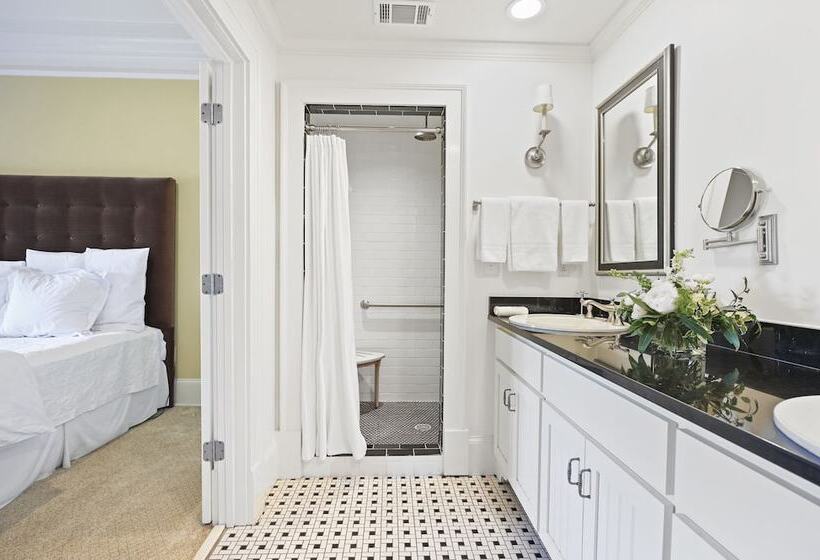 مبيت وإفطار The James Madison Inn