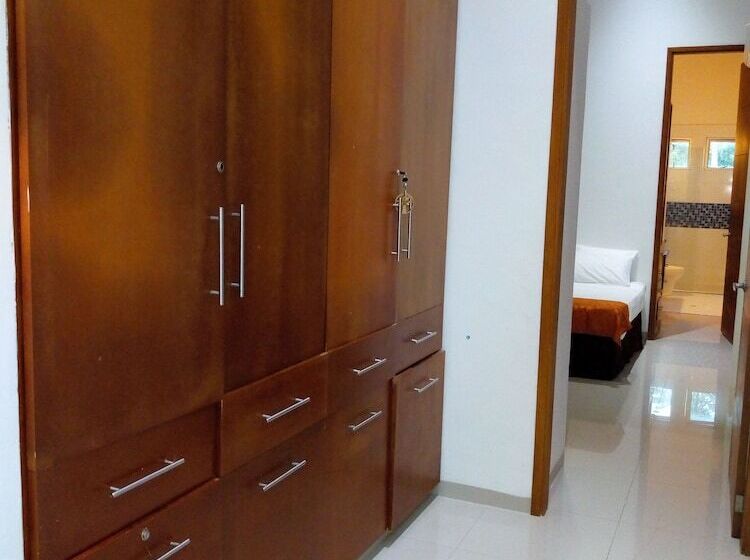 تختخواب و صبحانه Villas Anuhur