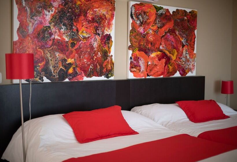 Casa De Mar Hotel And Villas