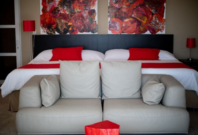 Casa De Mar Hotel And Villas