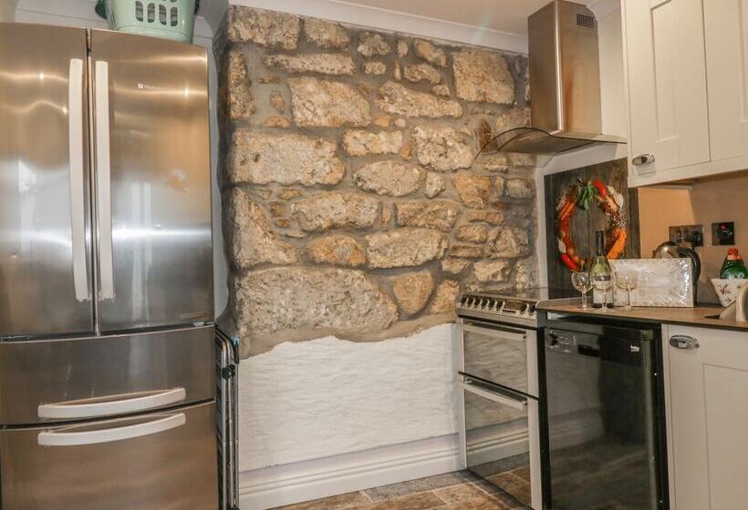 Chapel Green Studio 2