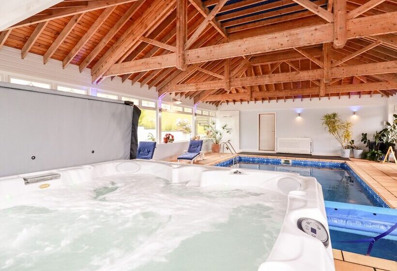 Chapel Green Studio 2