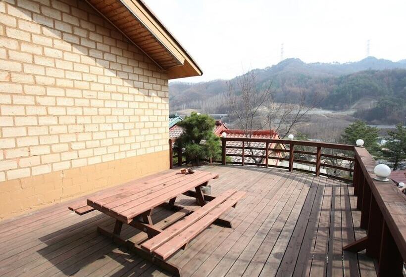 Chogajip Hwangto Pension