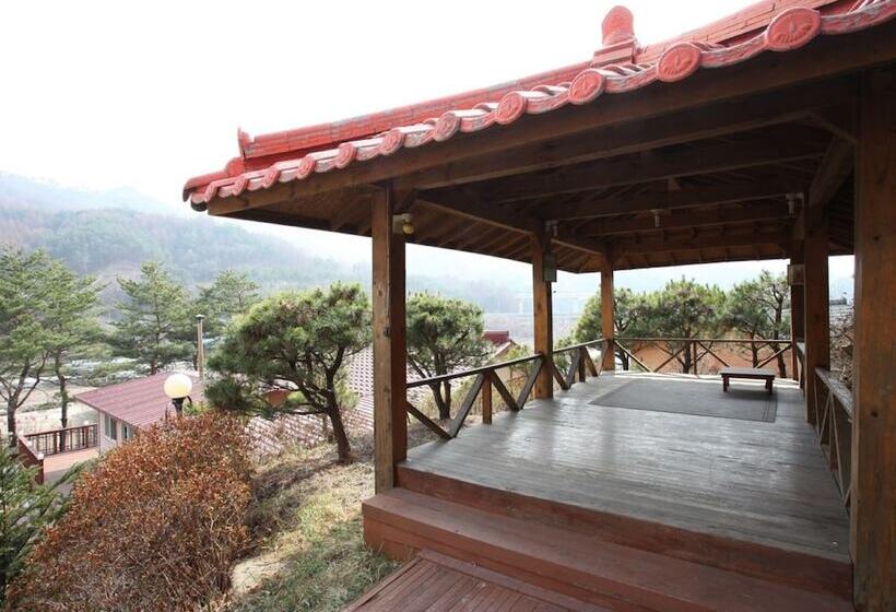 Chogajip Hwangto Pension