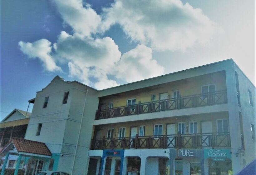 Choj Rentals   Sun Island Apartments