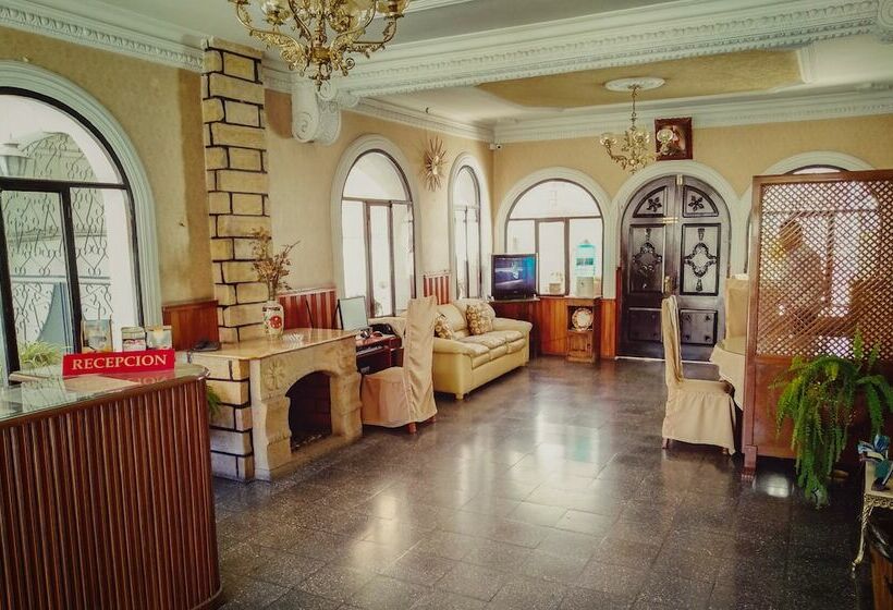 El Gobernador Hostal