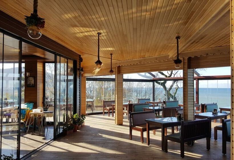 Falez Cafe & Restaurant & Pansiyon