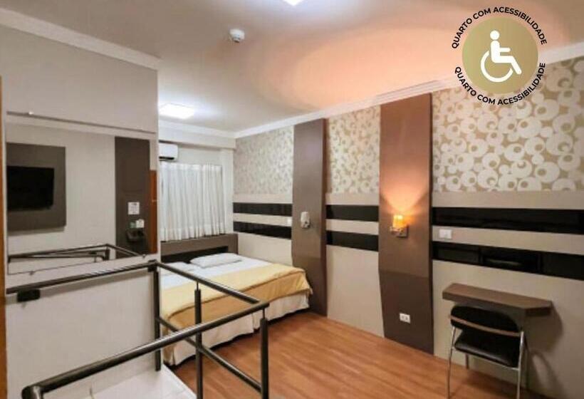 בית מלון כפרי Goldmen Business Cianorte