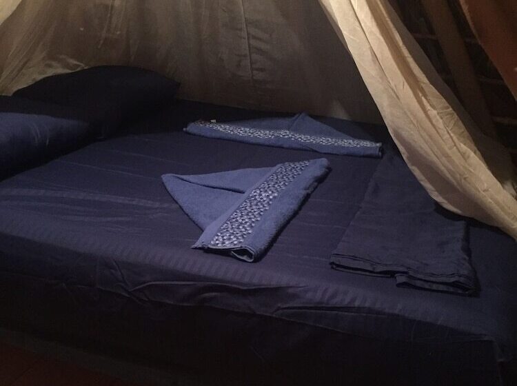 Hostal Alejo Monte Mar