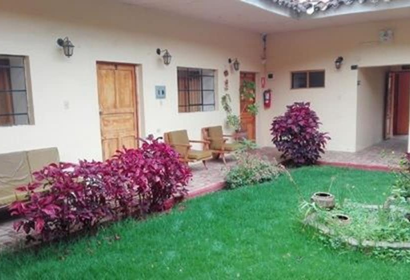 مسافرخانه Hospedaje Buganvilla