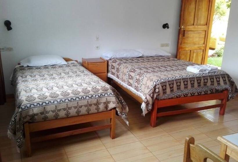 مسافرخانه Hospedaje Buganvilla