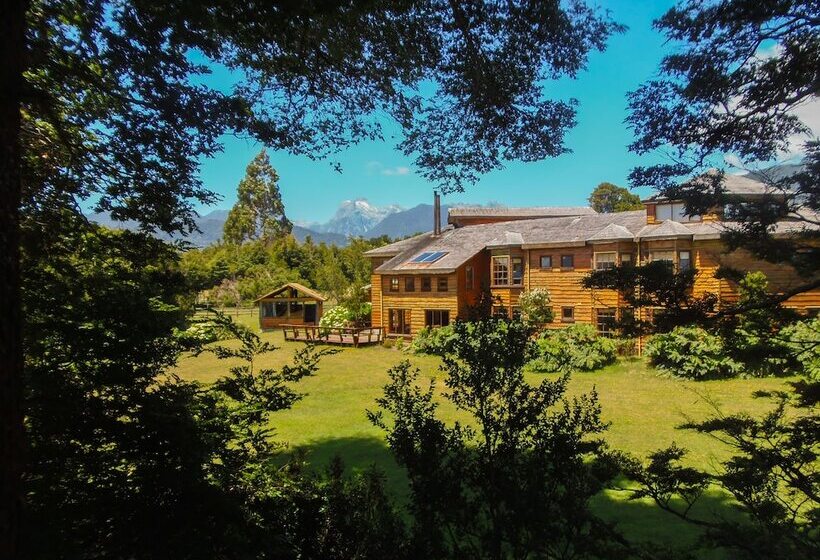 فندق Andes Lodge