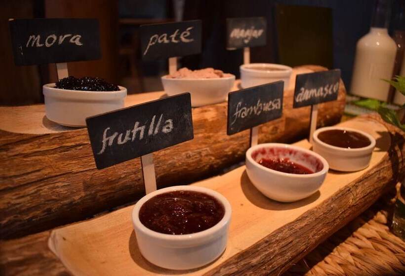 فندق Andes Lodge