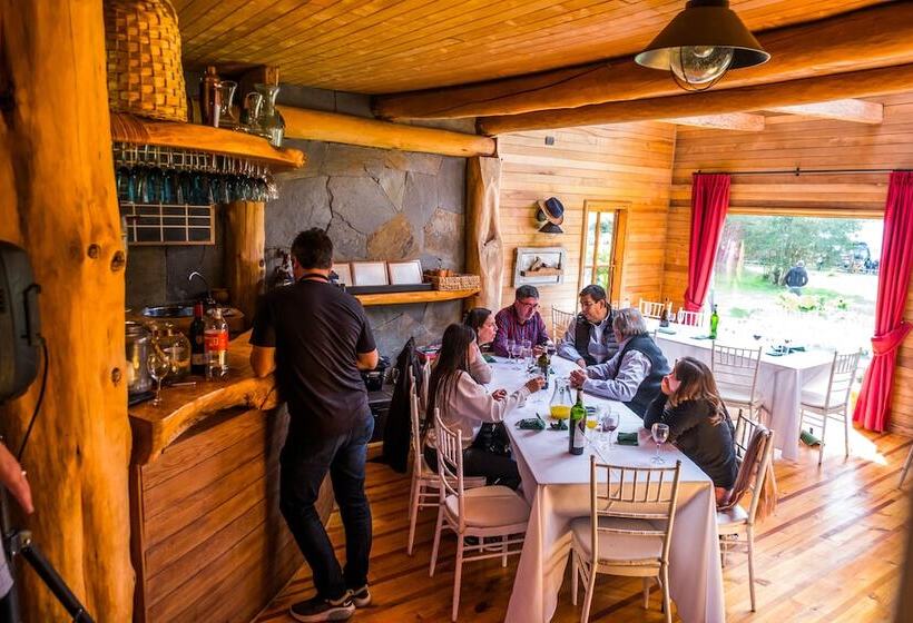 فندق Andes Lodge