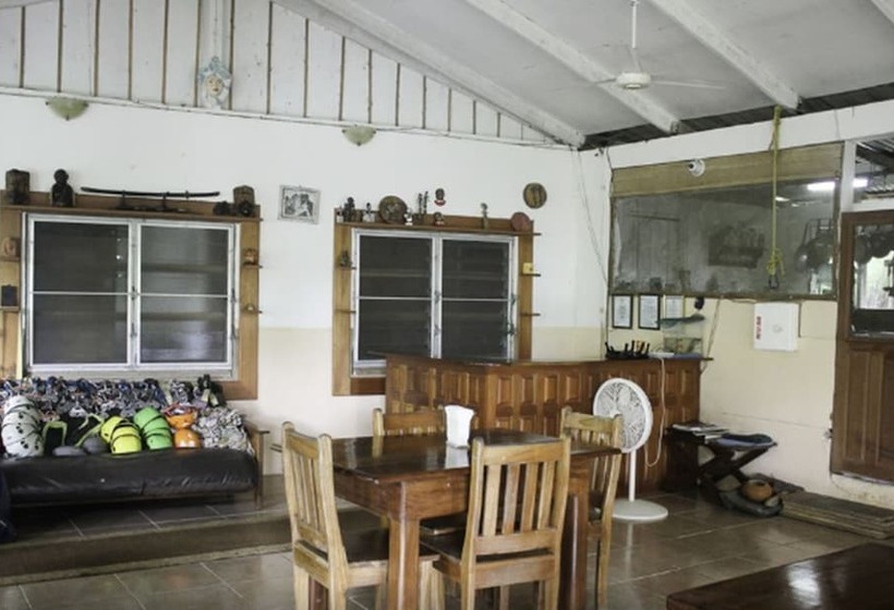 فندق Big Falls Extreme Adventures