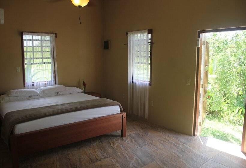 فندق Big Falls Extreme Adventures