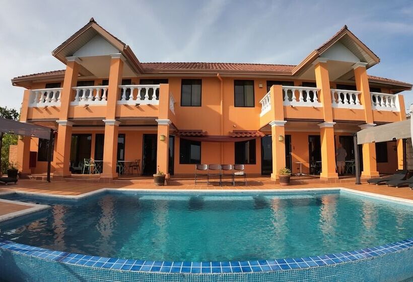 فندق Boca Chica Bay Eco Lodge