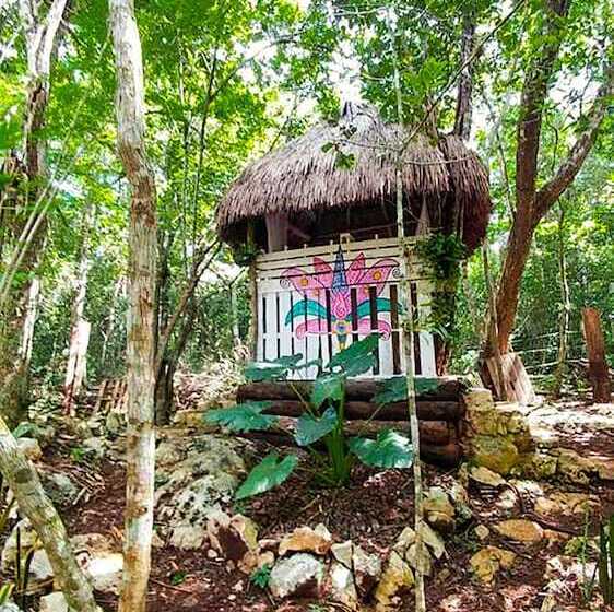 فندق Casa Aztlan