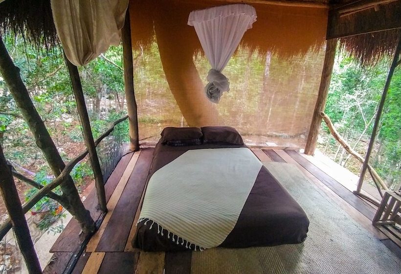 فندق Casa Aztlan