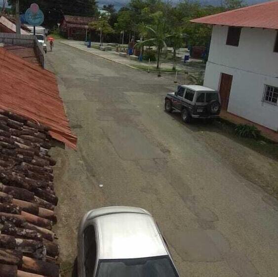 Отель Casa Sarita