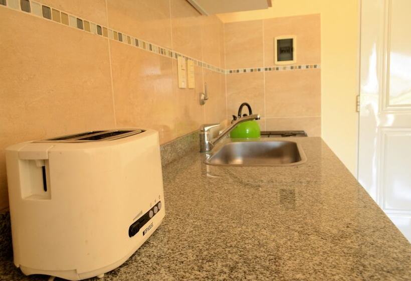 فندق City Apartments Formosa