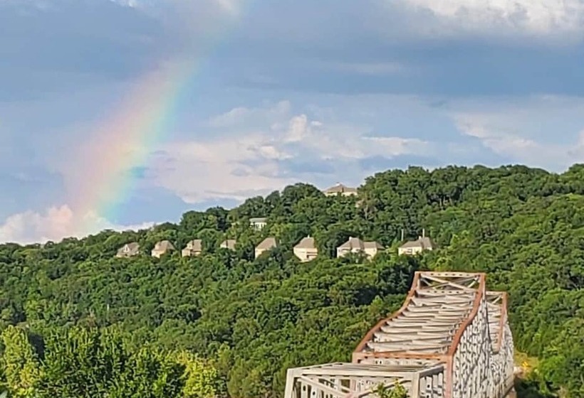 فندق D Monaco Luxury Resort