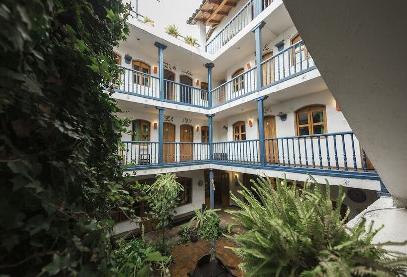 酒店 Doña Esther Otavalo