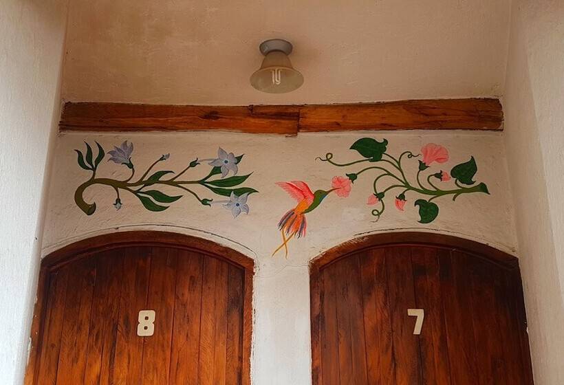 酒店 Doña Esther Otavalo