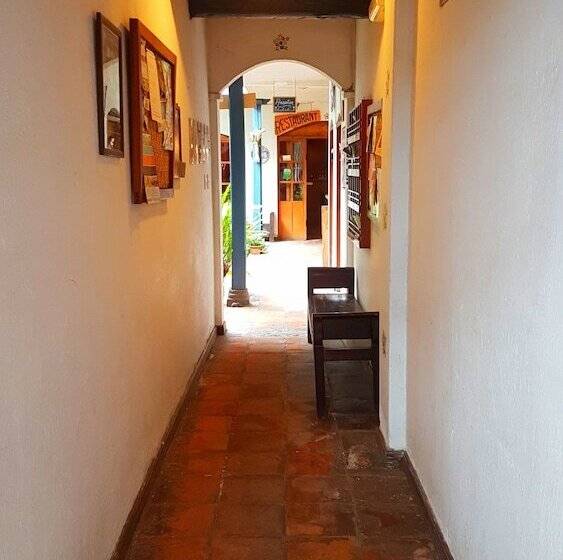 酒店 Doña Esther Otavalo