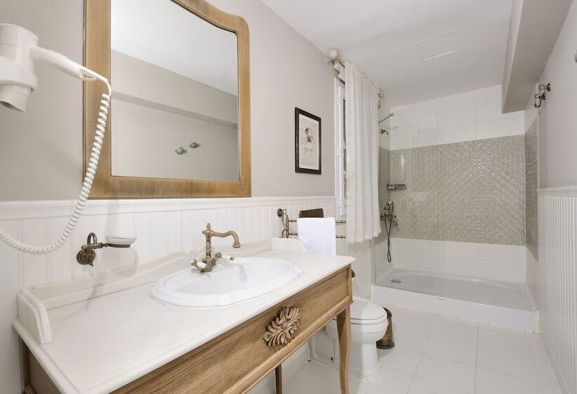 호텔 Cesme Marina Konukevi