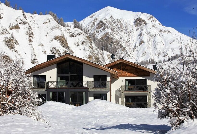 호텔 Engadin Lodge