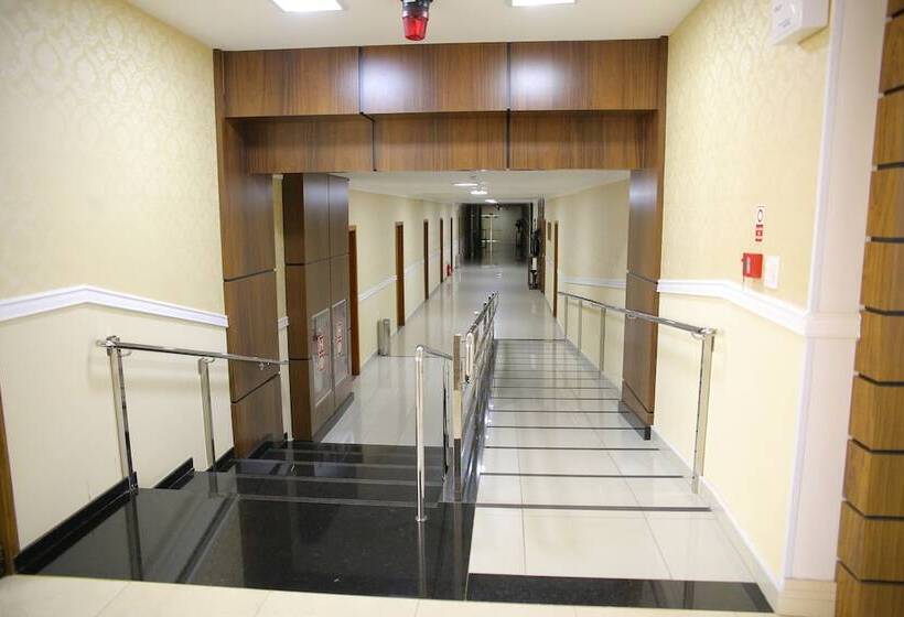 בית מלון כפרי Goldmen Business Cianorte