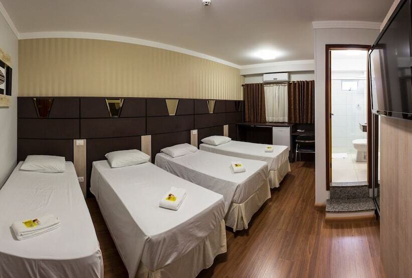 בית מלון כפרי Goldmen Business Cianorte