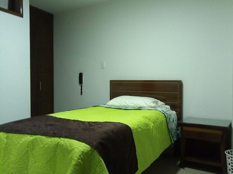 ホテル Gran Castell