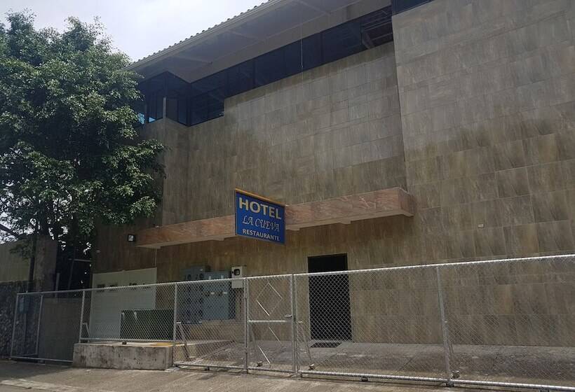 فندق La Cueva